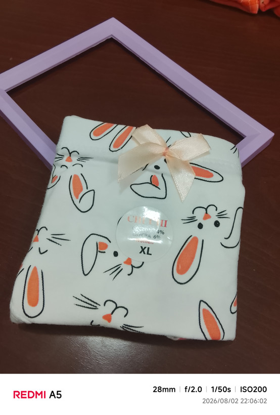 شورت پنبه لاکرا xl. برند chichi